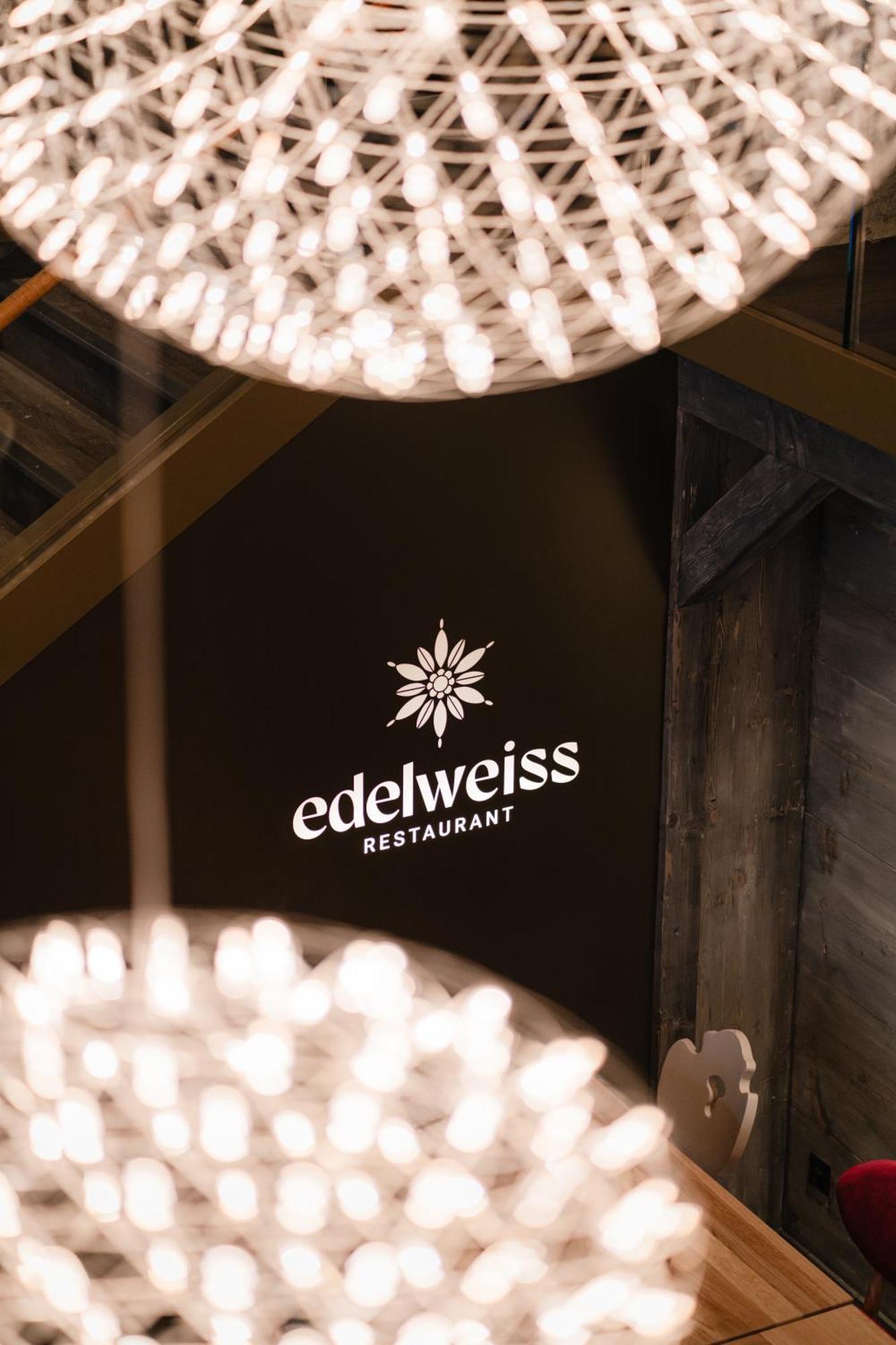 Edelweiss Manotel Женева Екстериор снимка